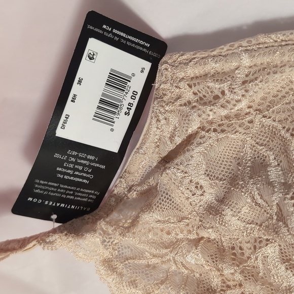 Bali Lift Off white Lace Bra Size 38C New with tags - Picture 2 of 9